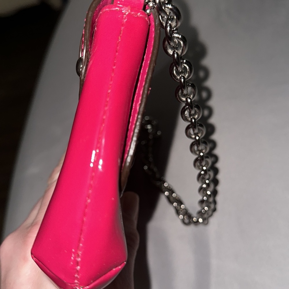 NWOT coach magenta patented leather with silver accents so cute new love ❤️ - Picture 4 of 8